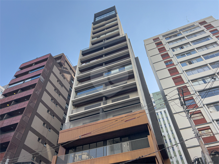 Foto REO1110942