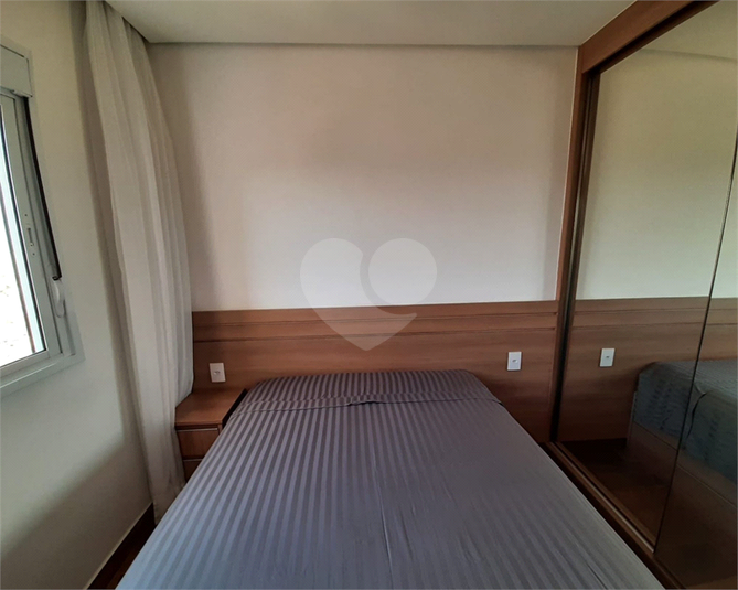 Foto REO1110979