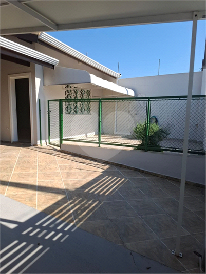 Foto REO1111008