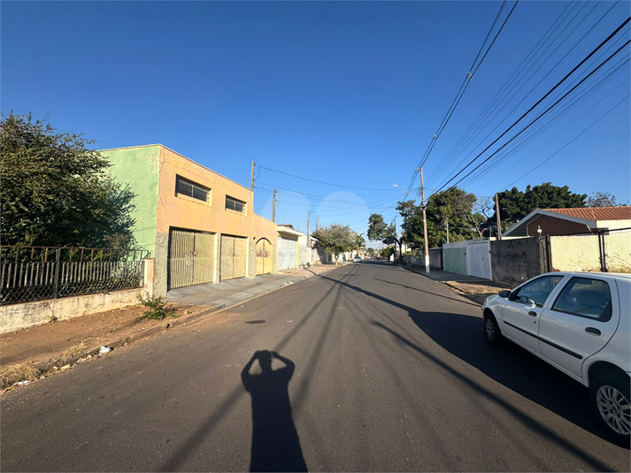 Foto REO1111045