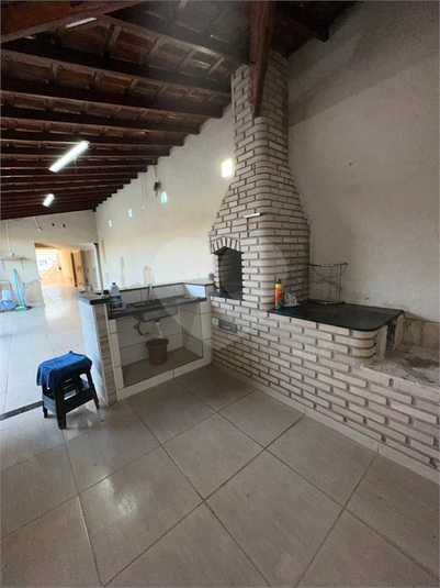 Foto REO1111047