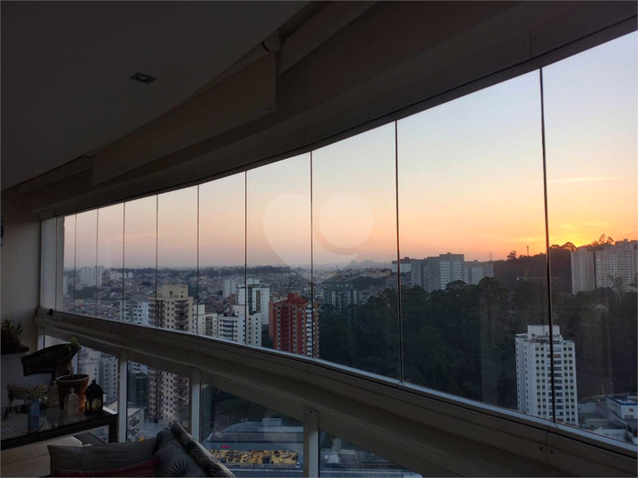 Foto REO1111069