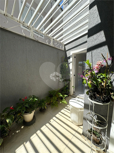 Foto REO1111091