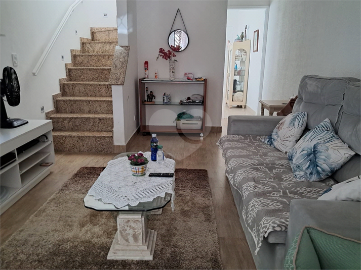 Foto REO1111132