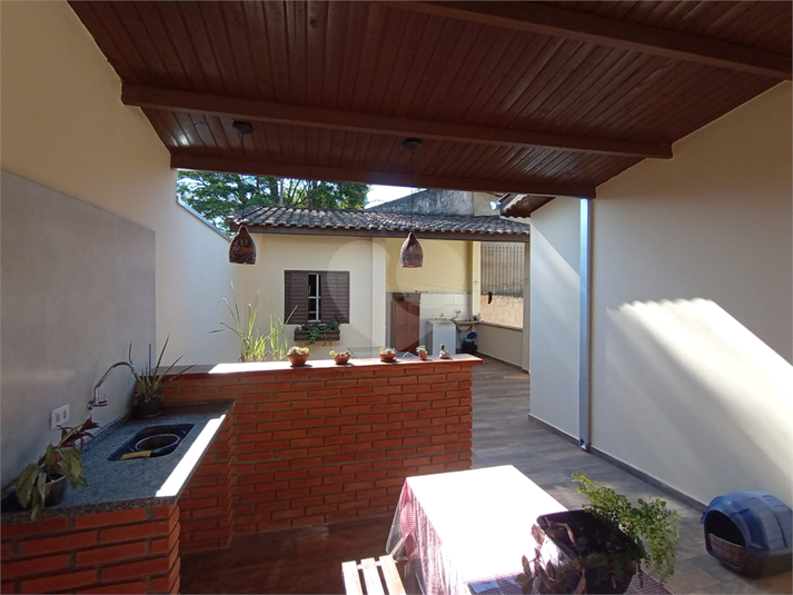 Foto REO1111136
