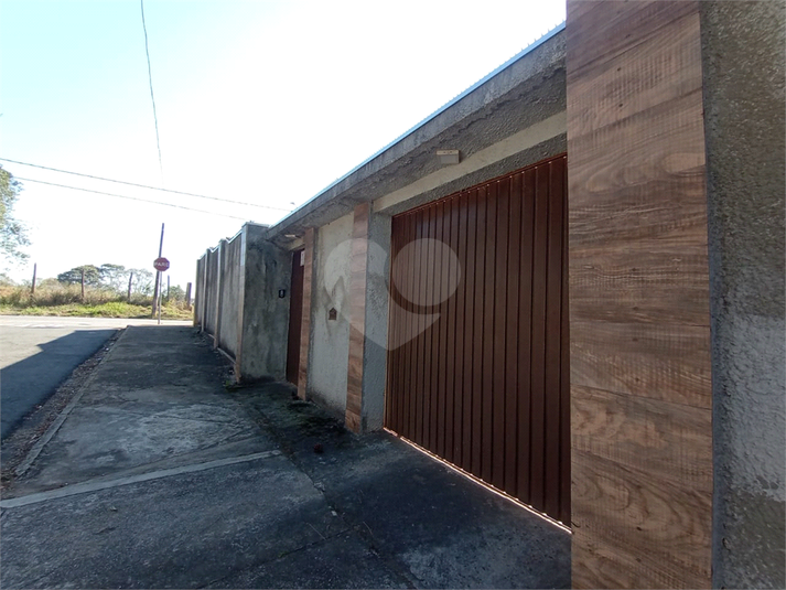Foto REO1111136