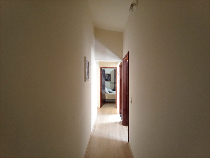 Foto REO1111136