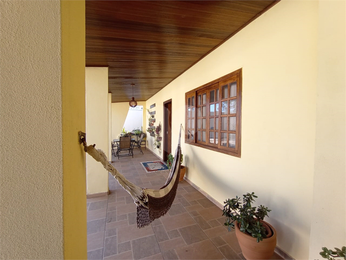Foto REO1111136