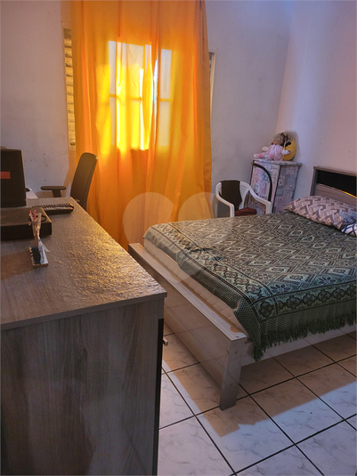 Foto REO1111161
