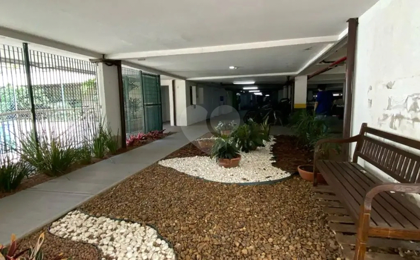 Foto REO1111163