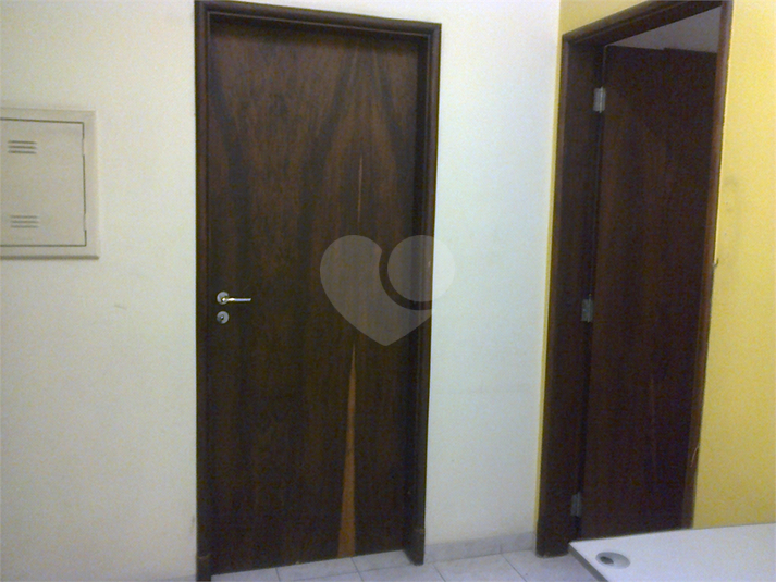 Foto REO1111165
