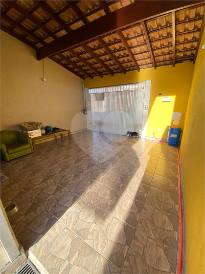 Foto REO1111180