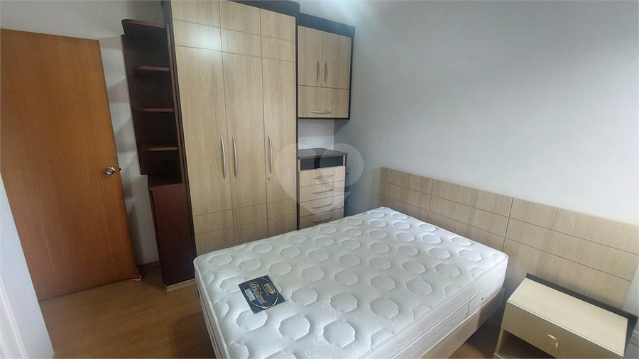Foto REO1111198