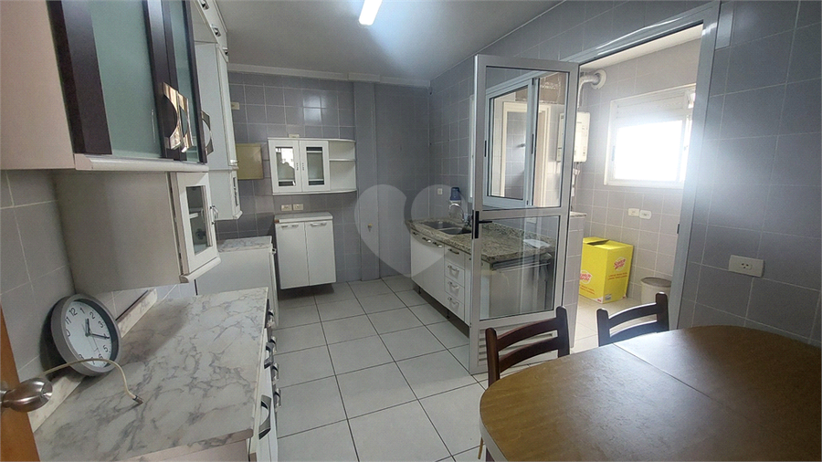 Foto REO1111198