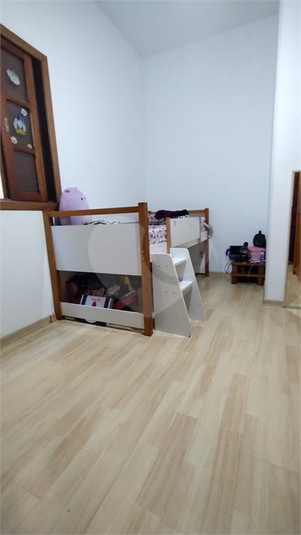 Foto REO1111222