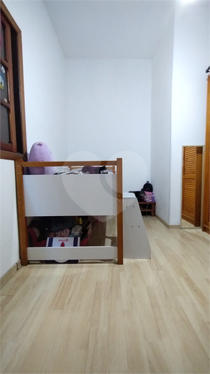 Foto REO1111222
