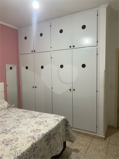 Foto REO1111235