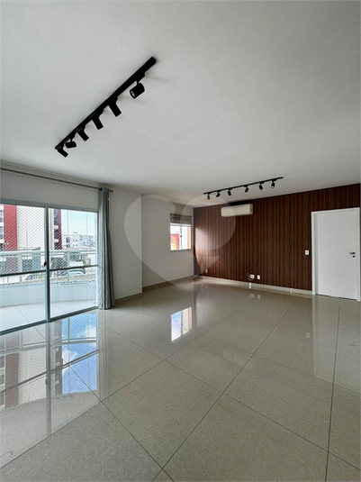 Foto REO1111250