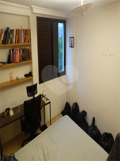 Foto REO1111262