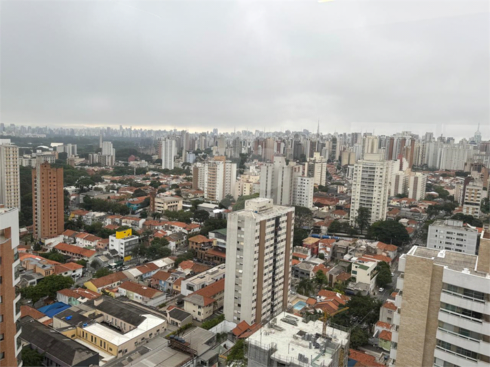 Foto REO1111270