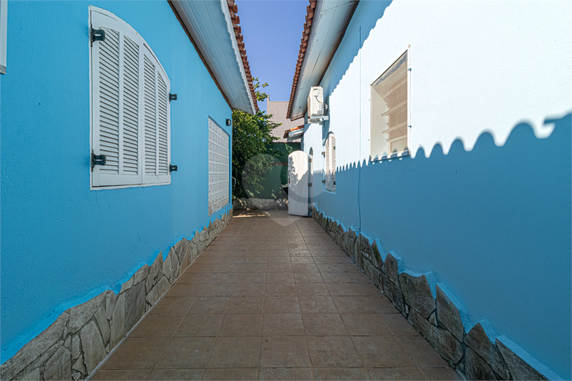 Foto REO1111272