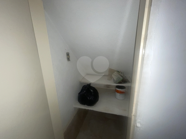 Foto REO1111298