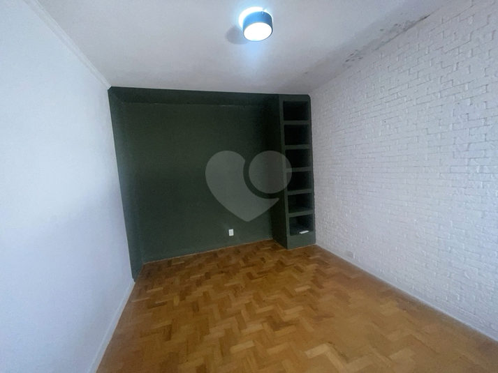 Foto REO1111298