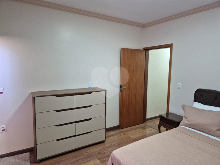 Foto REO1111301
