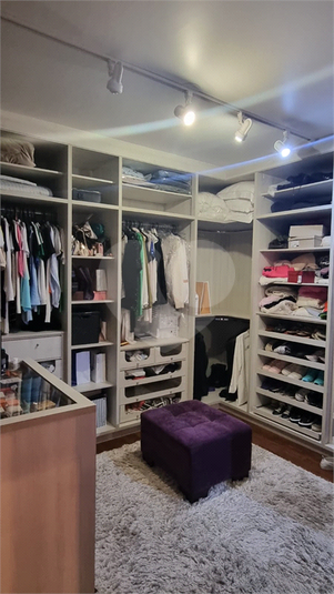 Foto REO1111330