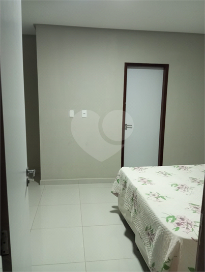 Foto REO1111332