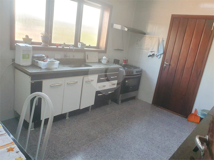 Foto REO1111333