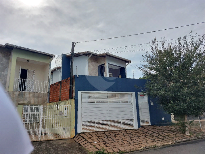 Foto REO1111342