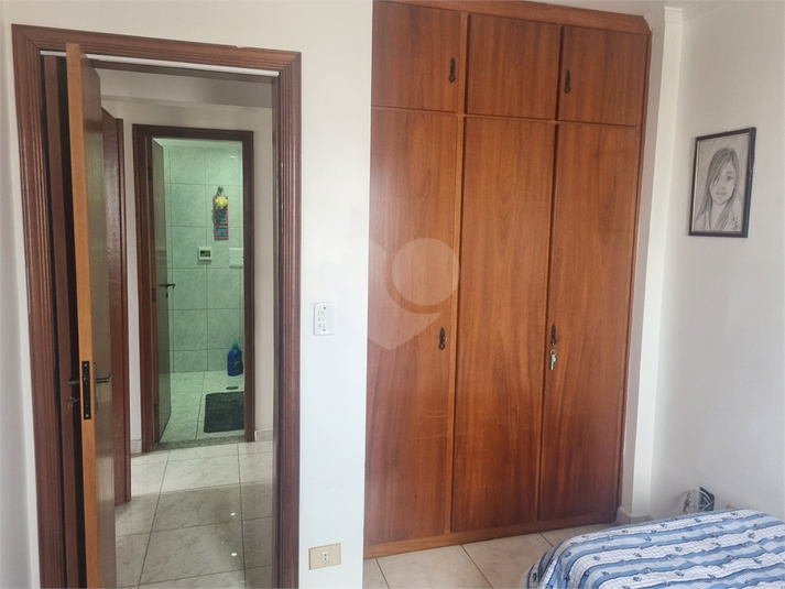 Foto REO1111348