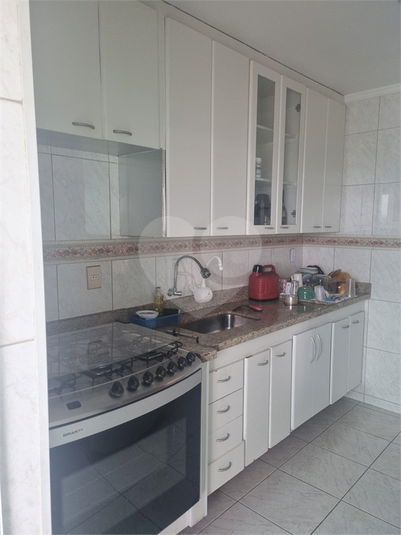 Foto REO1111348