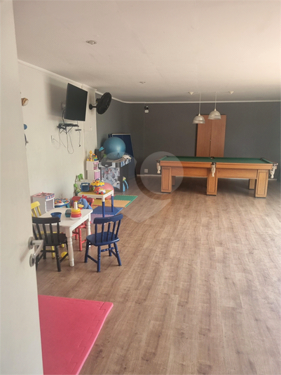 Foto REO1111348