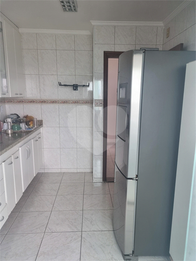 Foto REO1111348