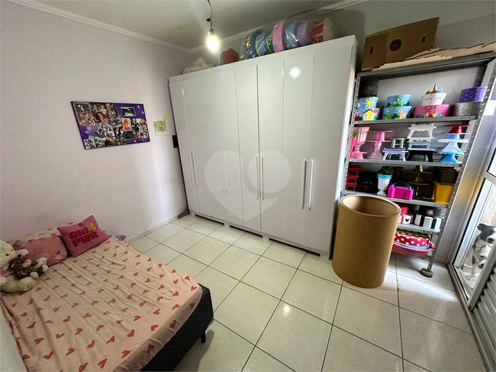 Foto REO1111349