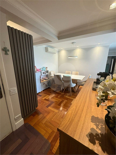 Foto REO1111355