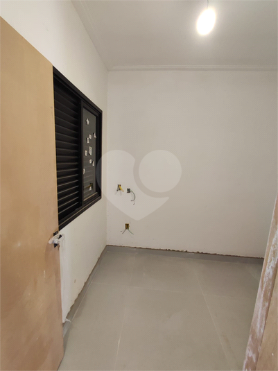 Foto REO1111363