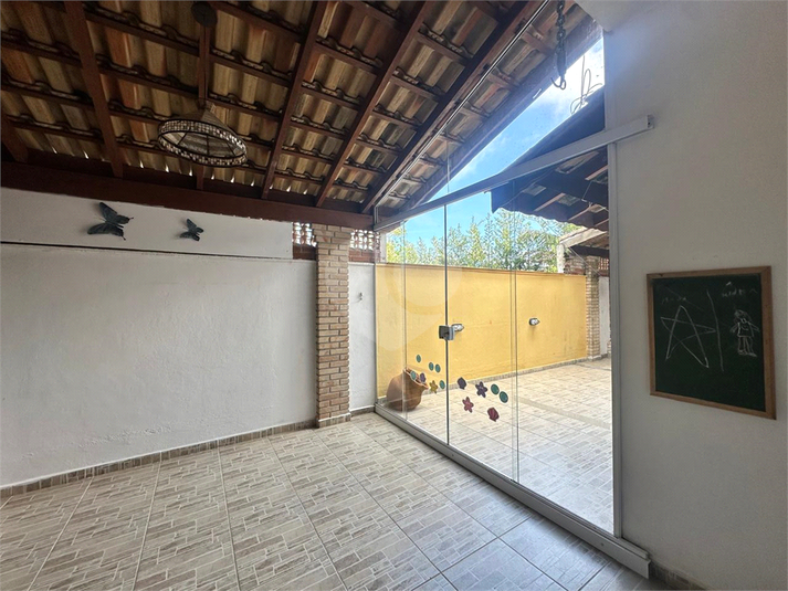 Foto REO1111365