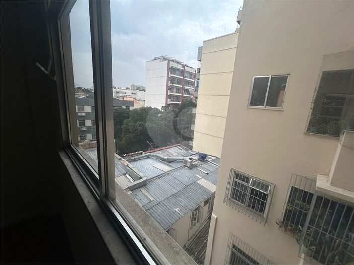 Foto REO1111373