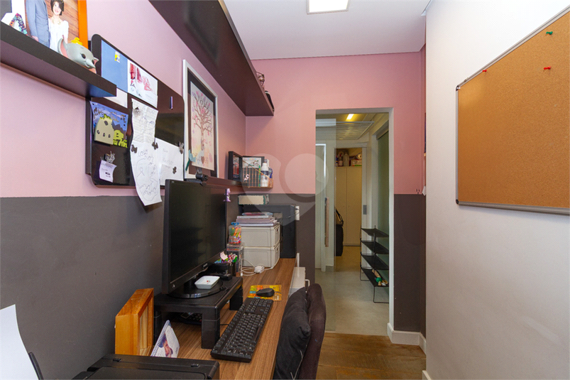 Foto REO1111447