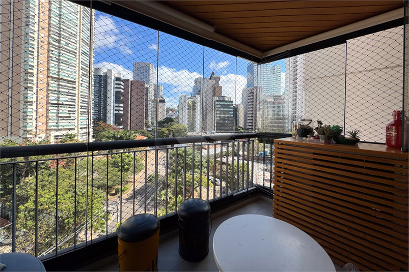 Foto REO1111447