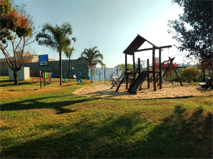 Foto REO1111473