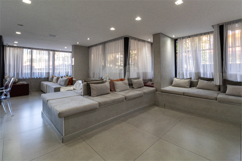 Foto REO1111484