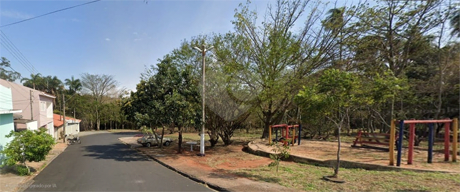 Foto REO1111498