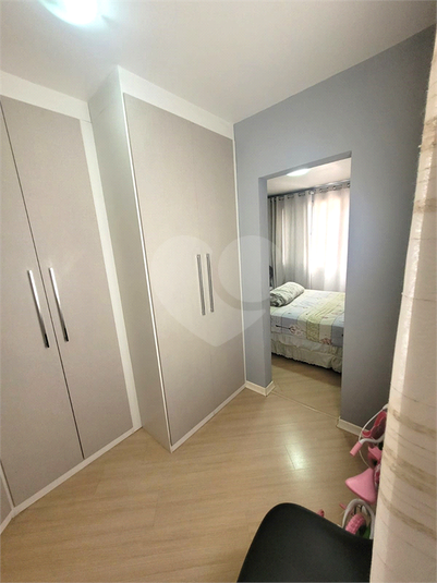 Foto REO1111502