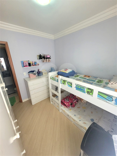 Foto REO1111502