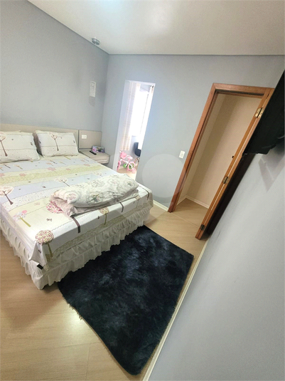 Foto REO1111502