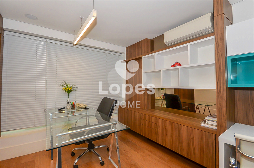 Foto REO1111508